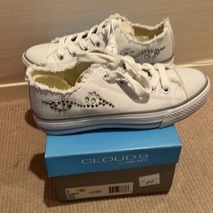 Nine West White Casual Sneakers